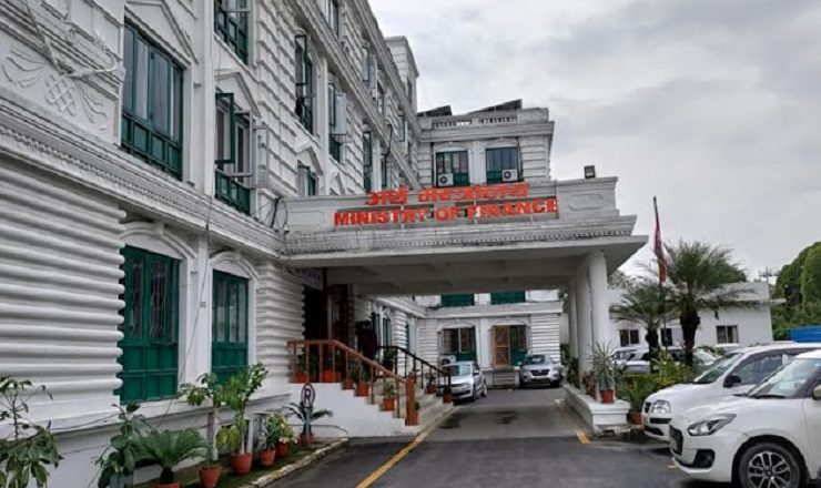 स्रोतमा अत्यधिक दबाबका कारण खर्च कटौती गर्ने सरकारको तयारी